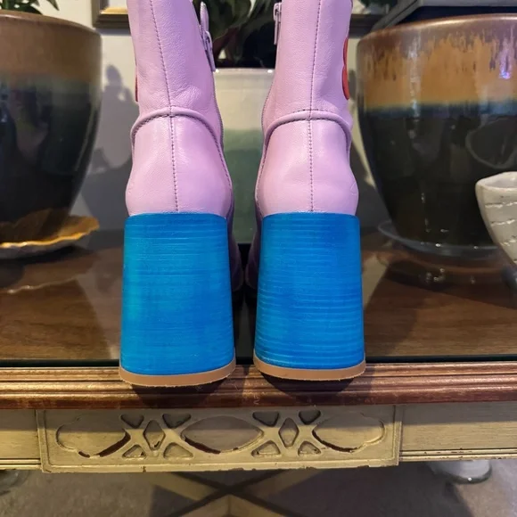 Vogtalk Rory flower zip-up boots; Size 8 - Picture 3 of 4